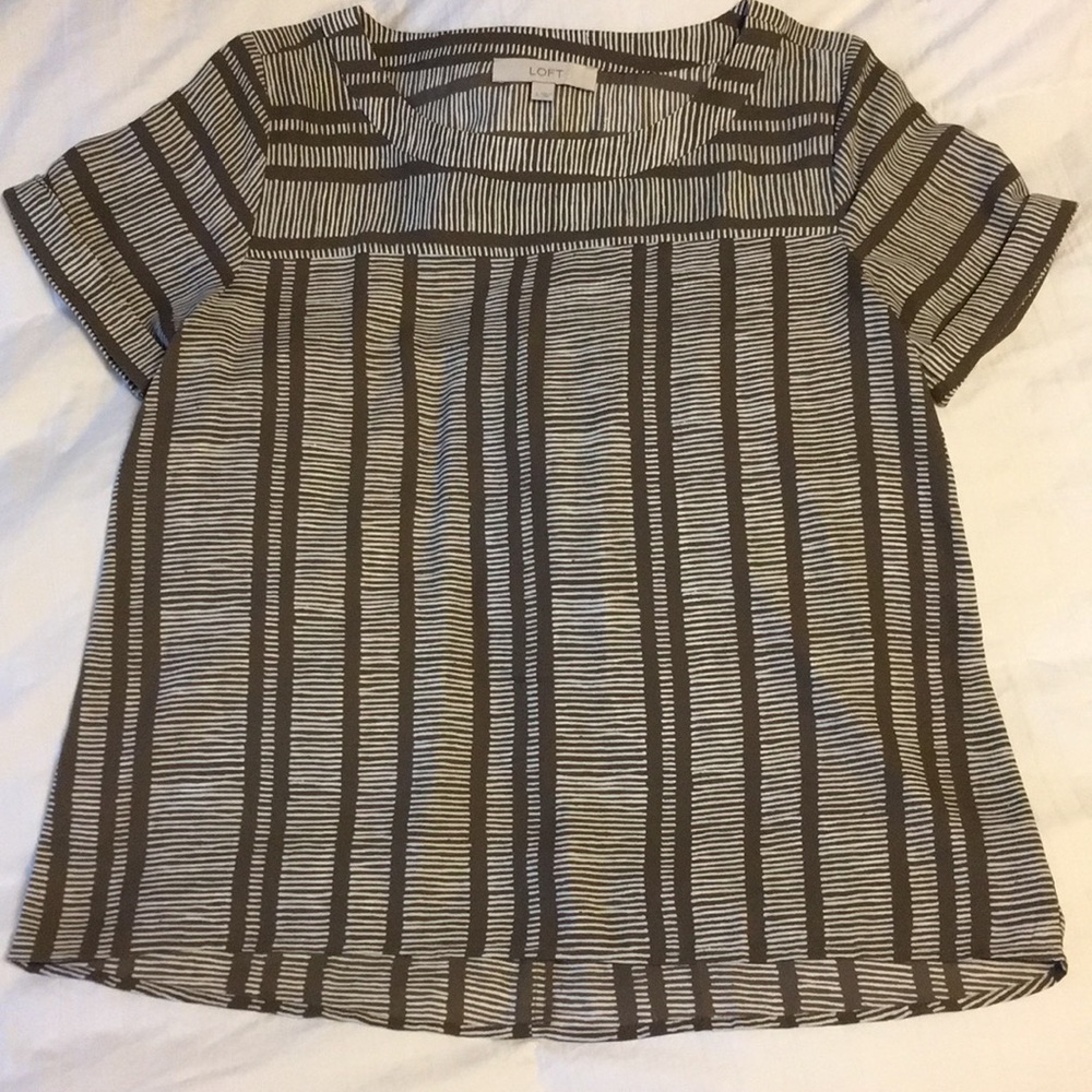 Ann Taylor Loft polyester blouse